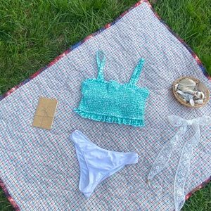 💚 Mint Leopard Print Smocked Bikini Top – Size Small – NWT – $20